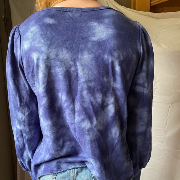 Cute target sweater - Picture 2 of 2